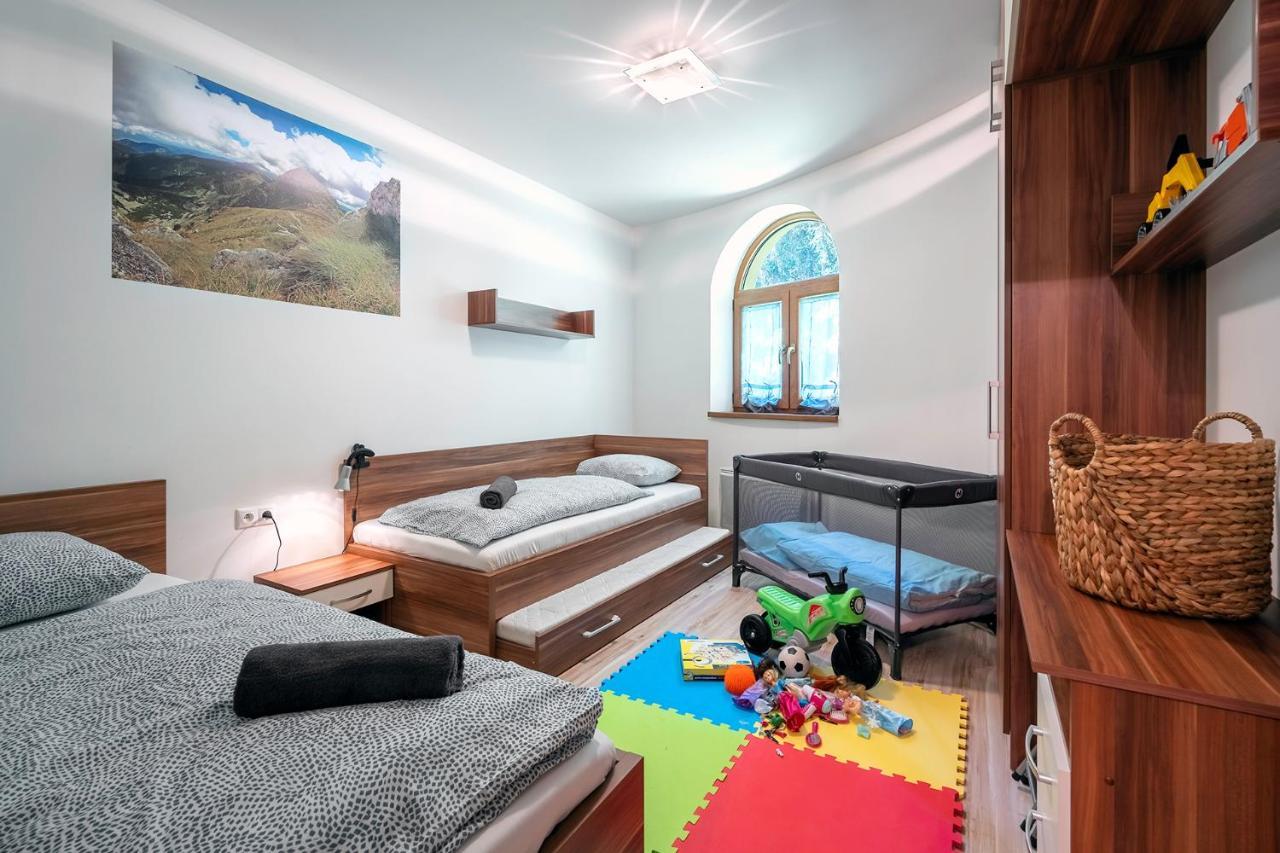 Apartment Emilka Tale-Wellness 5 Min-Balcony-Hiking-View Horna Lehota Екстер'єр фото